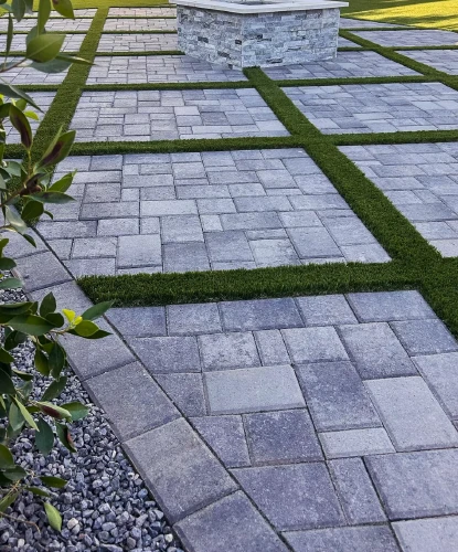Verde Valley Turf's premium artificial grass with pavers